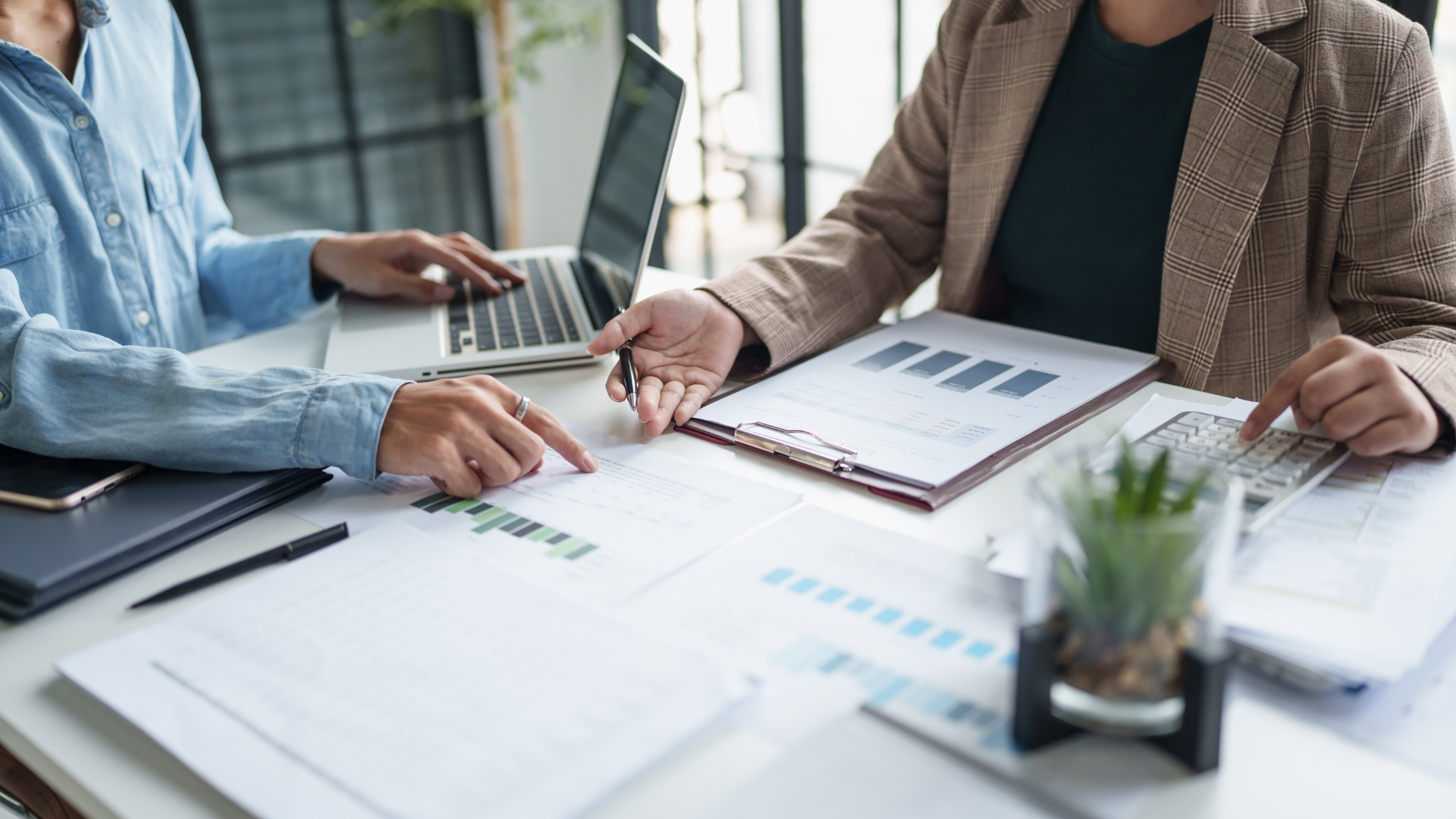 How to Reward Your Employees Without Increasing Your Yearly Tax